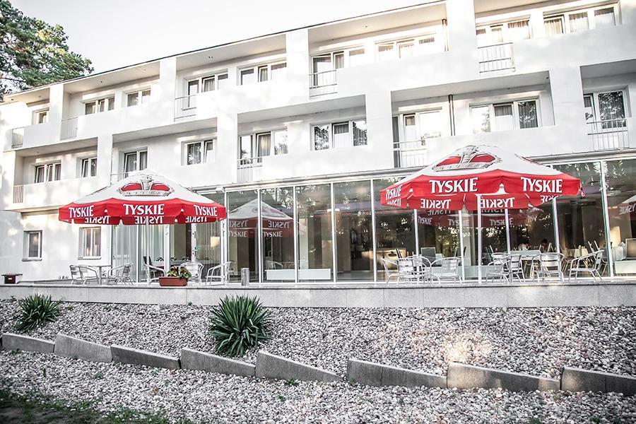 Papaver Hotel Slesin  Exterior photo
